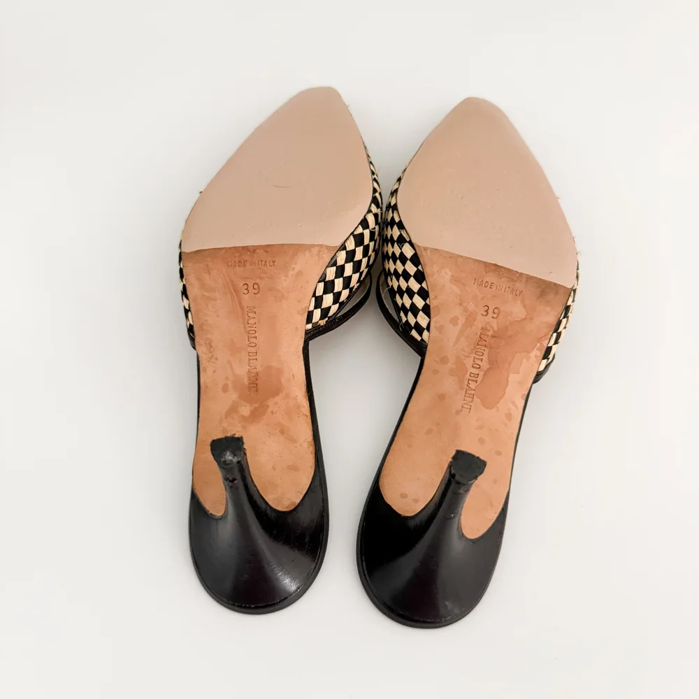 Manolo Blahnik Checkered Woven Mule Heels (US 8.5 / IT 39) — sororité.